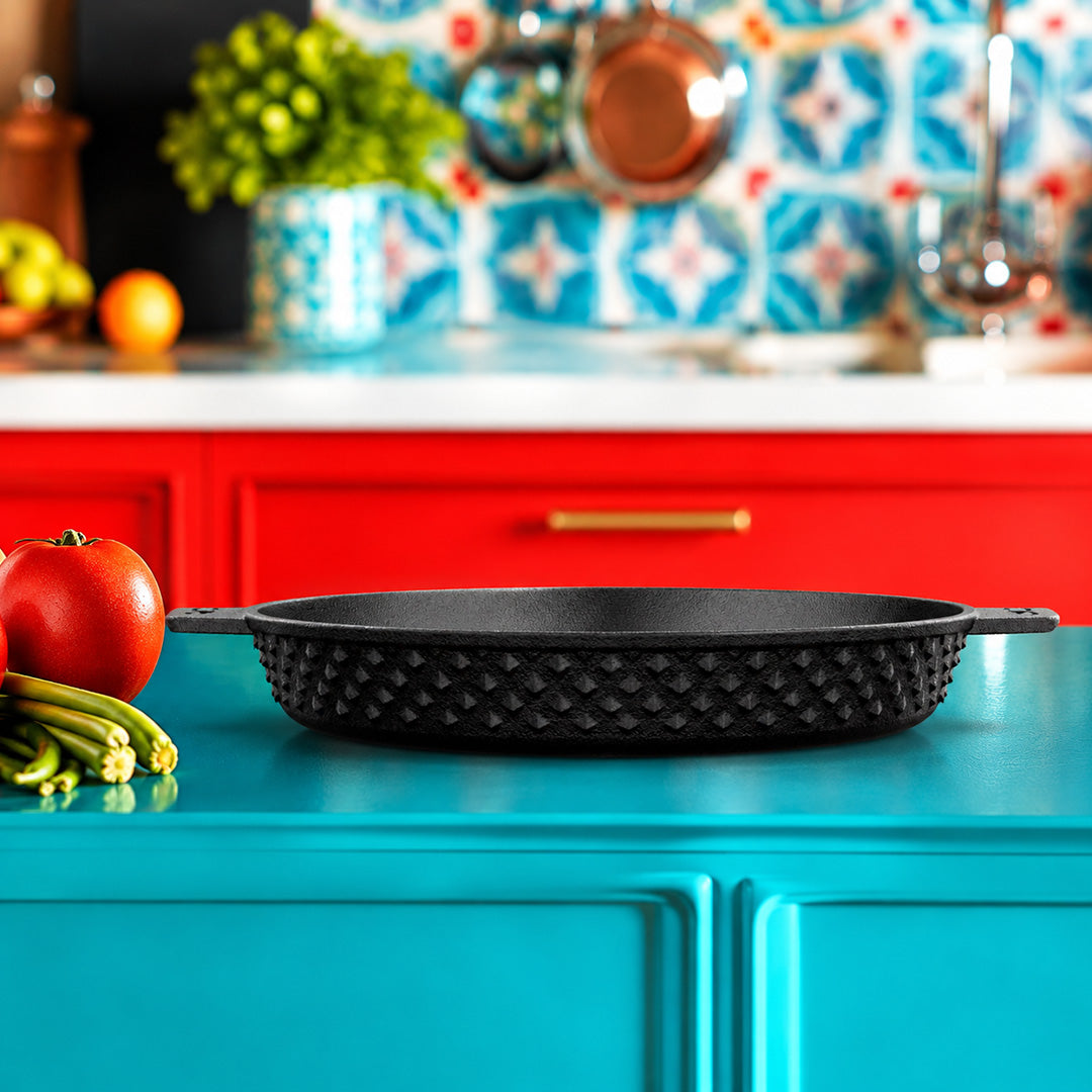 Roca Europa - Heritage Cast Iron Dosa Tawa - 22CM - 100% Natural & Non-Stick | Pre-Seasoned Oil | Cotton Sleeves for Handles & Storage Bag | Made in India ROCA COOKWARE | India's first brand to use BIS Certified | Cast Iron Material | Biggest Cast Iron Cookware Manufacturer | Biggest Cast Iron Brand in India | ISO Certified | Best Cast Iron Cookware Production | ROCA Brand of Cast Iron Products